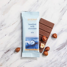 Load image into Gallery viewer, Hazelnut Milk Chocolate 45%
